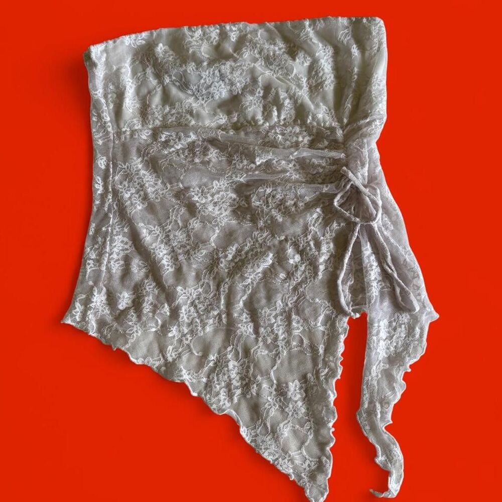 Hot Topic Bandeau Lace Top Asymmetric Hem White Whimsygoth Fairy Large